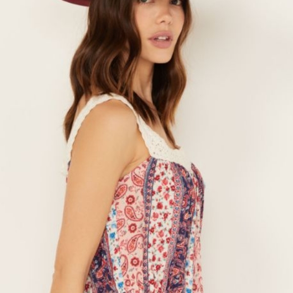 🌸PAISLEY PRINT PEPLUM CROCHET TRIM SWING TANK TOP SIZE L COTRAGECORE - Picture 4 of 15